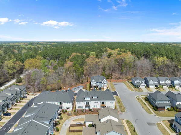$379,000 | 182 Manordale Drive, Chapel Hill, NC 27517