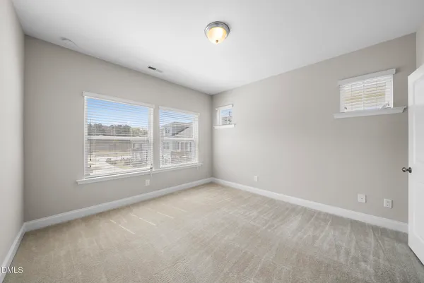 $379,000 | 182 Manordale Drive, Chapel Hill, NC 27517