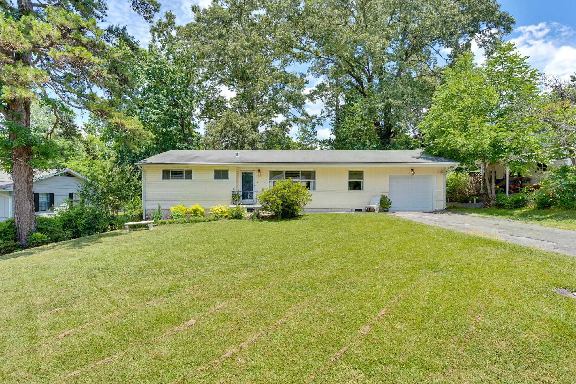3621 Koons Road Chattanooga, TN 37412 - Photo 5 of 34 3621-Koons-Rd-MLS-Photos-1