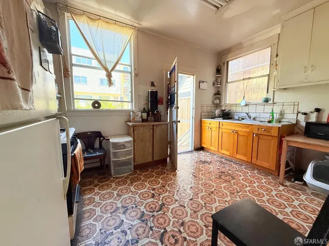 $1,800,000 | 4843-4845 Mission Street, San Francisco, CA 94112