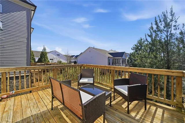 $699,900 | 303 McDaniel Place, Canton, GA 30115