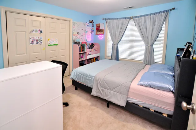 $3,250 | 54 Cambridge Court, Unit 54, Simsbury, CT 06070