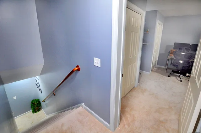 $3,250 | 54 Cambridge Court, Unit 54, Simsbury, CT 06070