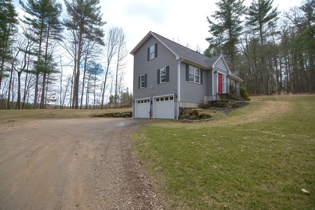 283 Oakham Road Barre, MA 01005 - Photo 36 of 40
