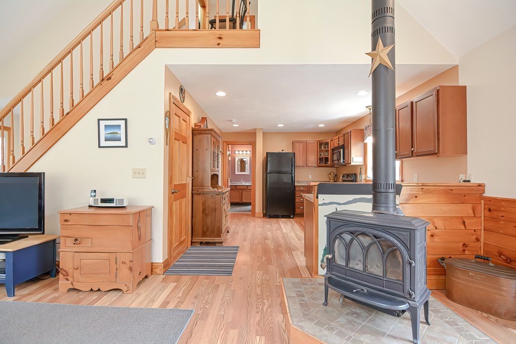 283 Oakham Road Barre, MA 01005 - Photo 10 of 40