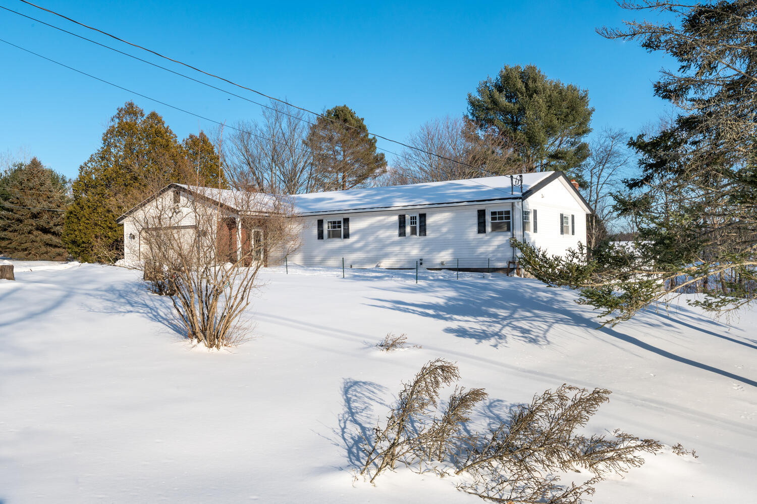 286 Ferry Road Lewiston, ME 04240 - Photo 42 of 42 286 Ferry Rd Lewiston ME 04240-large-041