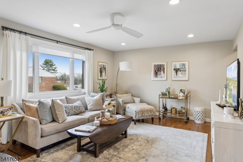 97B Troy Drive, Unit B Springfield, NJ 07081 - Photo 5 of 15