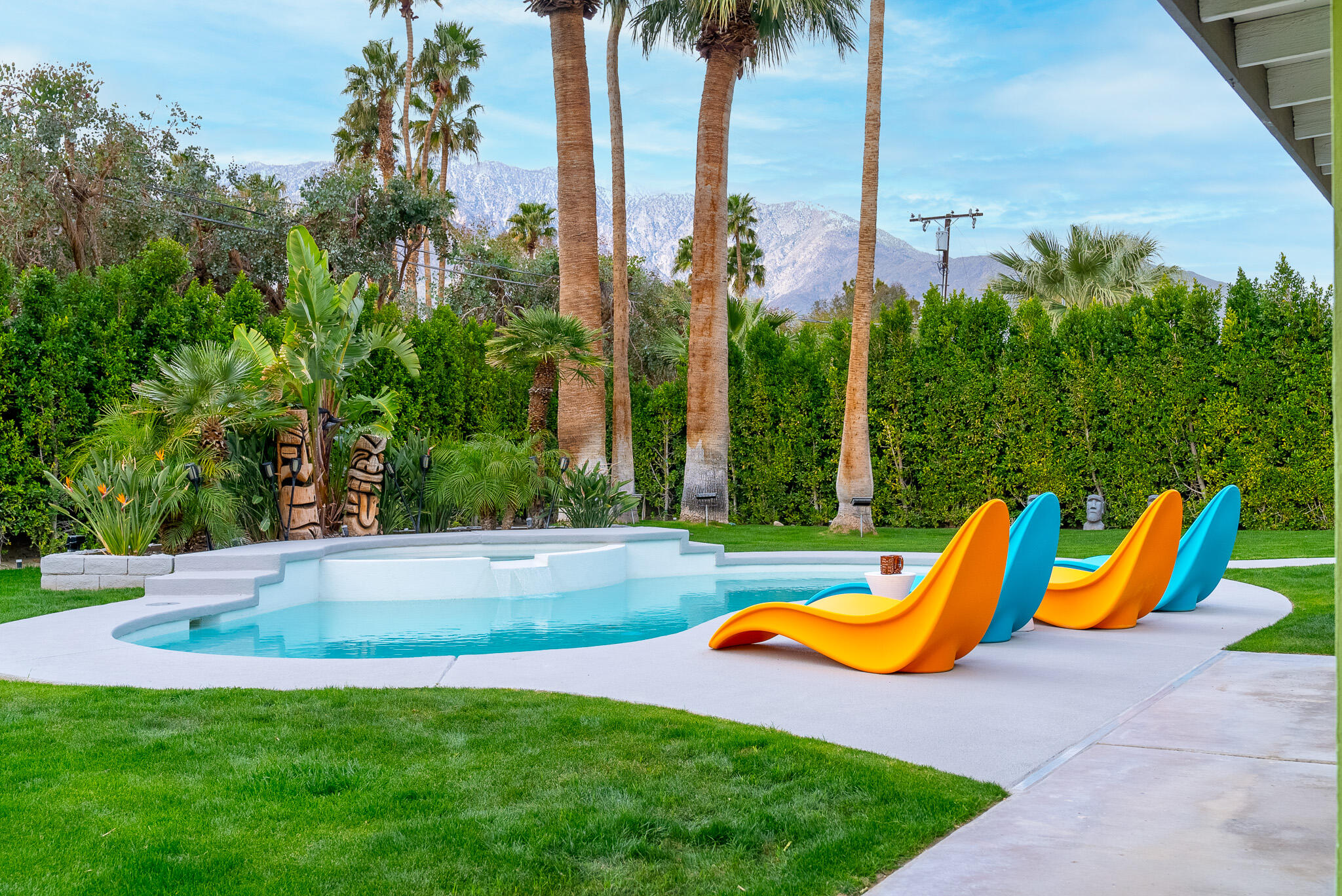 2445 East Del Lago Road Palm Springs, CA 92262 - Photo 2 of 3 a view of outdoor space with swimming pool and porch
