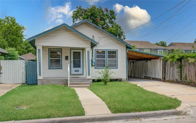 $1,900 | 5319 Bell Street, Houston, TX 77023