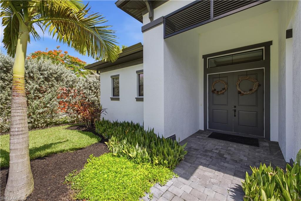 829 16th Avenue Southwest Naples, FL 34117 - Photo 3 of 36