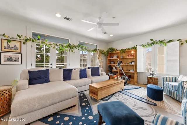 $2,400,000 | 106 Ashwood Drive, Pass Christian, MS 39571