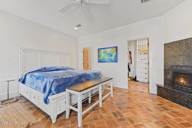 $2,400,000 | 106 Ashwood Drive, Pass Christian, MS 39571