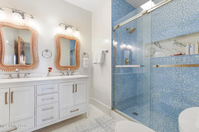 $2,400,000 | 106 Ashwood Drive, Pass Christian, MS 39571