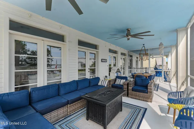 $2,400,000 | 106 Ashwood Drive, Pass Christian, MS 39571