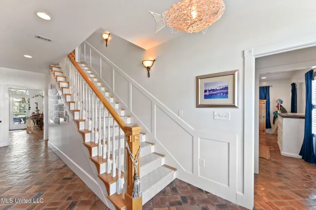 $2,400,000 | 106 Ashwood Drive, Pass Christian, MS 39571