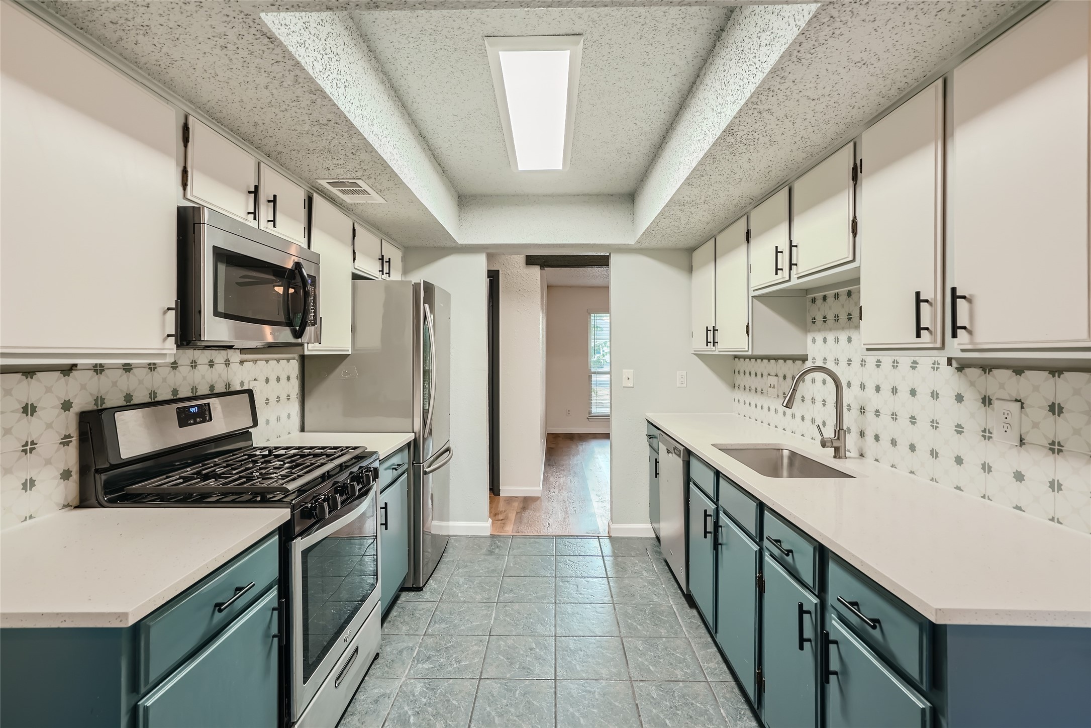 3305 Broken Spoke Trail Georgetown, TX 78628 - Photo 3 of 11