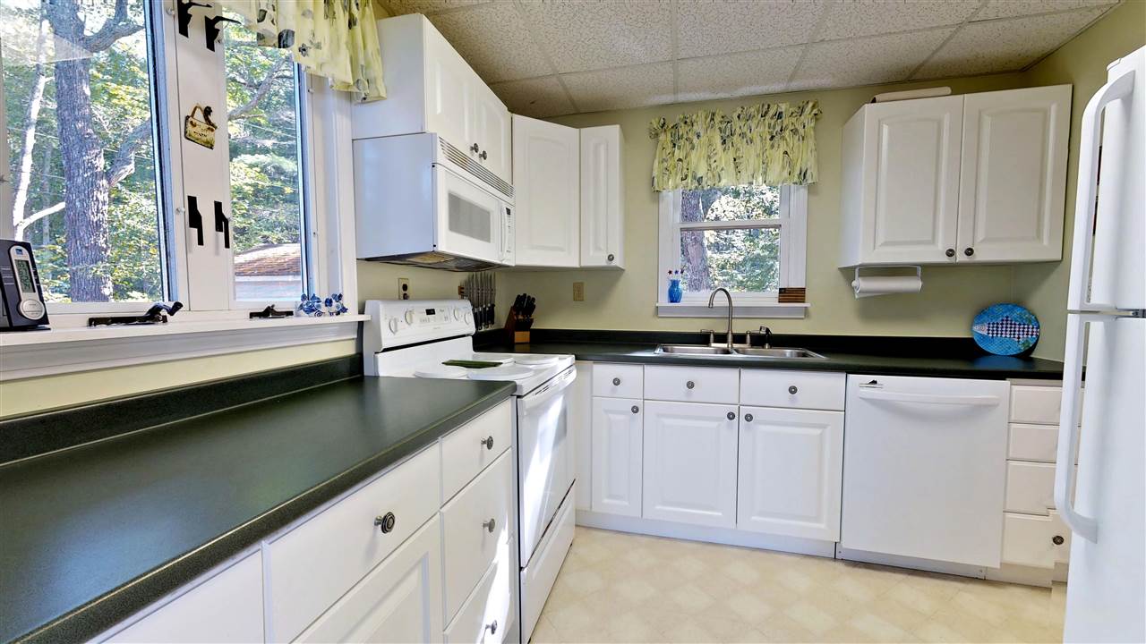 23 Tommy's Cove Road Meredith, NH 03253 - Photo 10 of 24