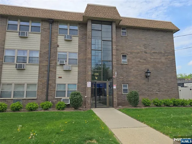 $99,900 | 199 Bergen Turnpike, Unit 3D, Ridgefield Park, NJ 07660