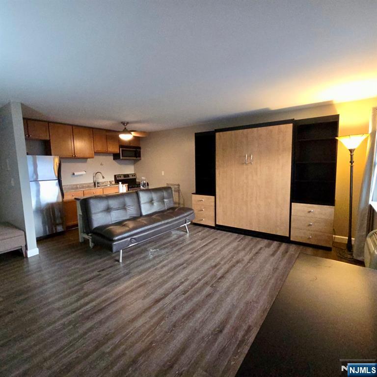 199 Bergen Turnpike, Unit 3D Ridgefield Park, NJ 07660 - Photo 7 of 23