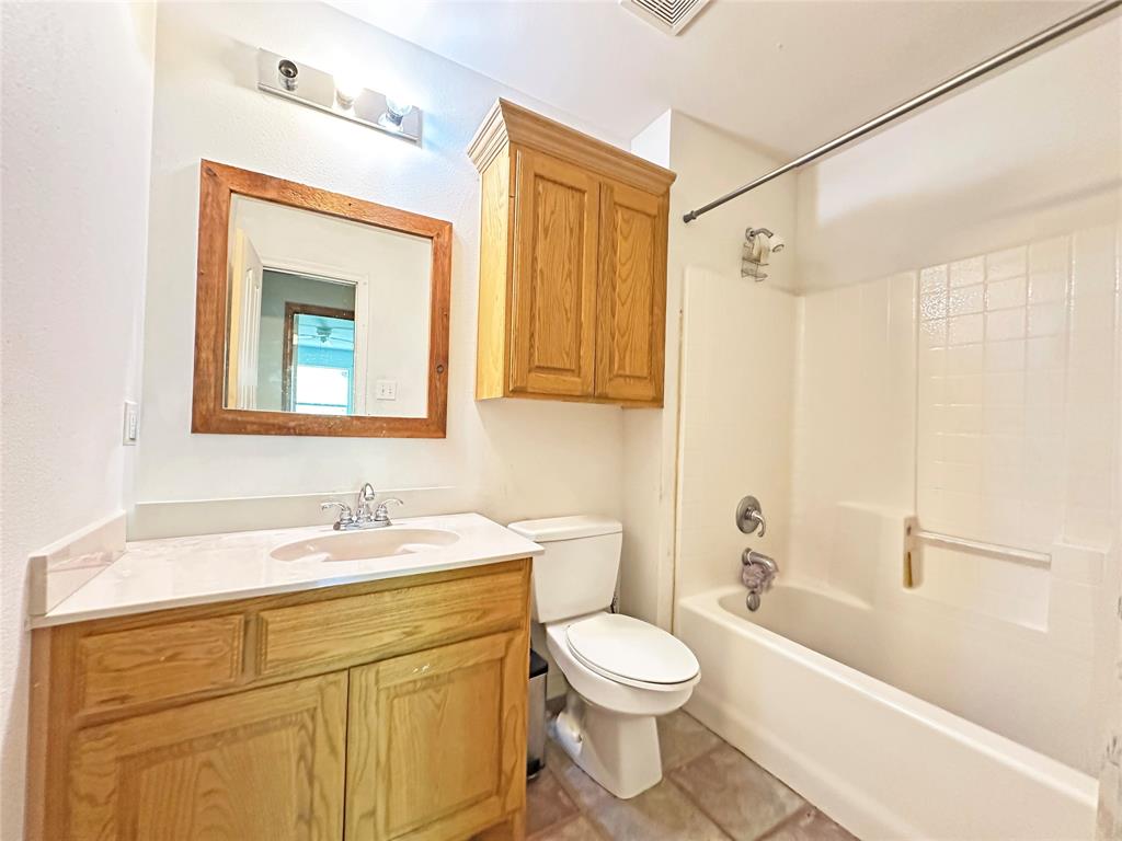 655 St Clair Road Ennis, TX 75119 - Photo 23 of 31