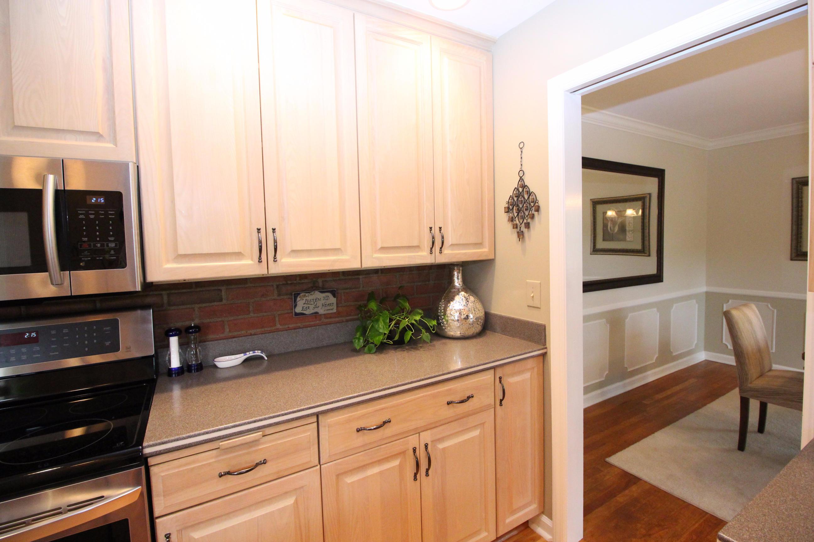 2258 Cheltenham Road Columbus, OH 43220 - Photo 22 of 54