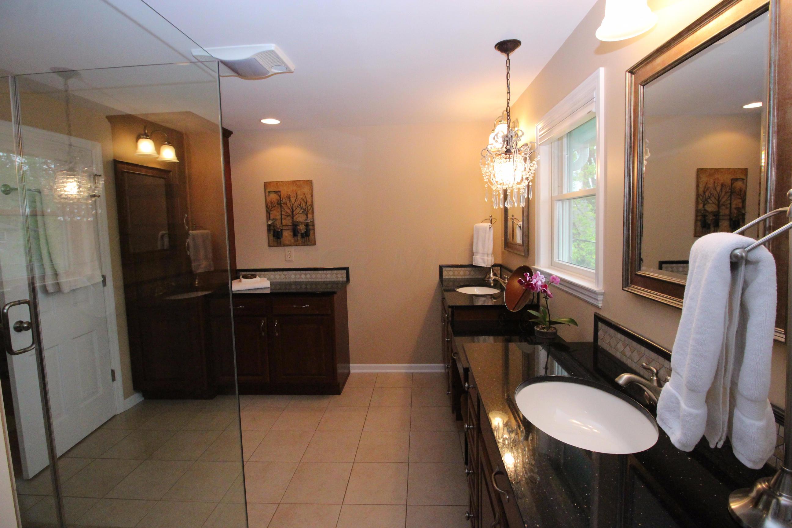 2258 Cheltenham Road Columbus, OH 43220 - Photo 43 of 54