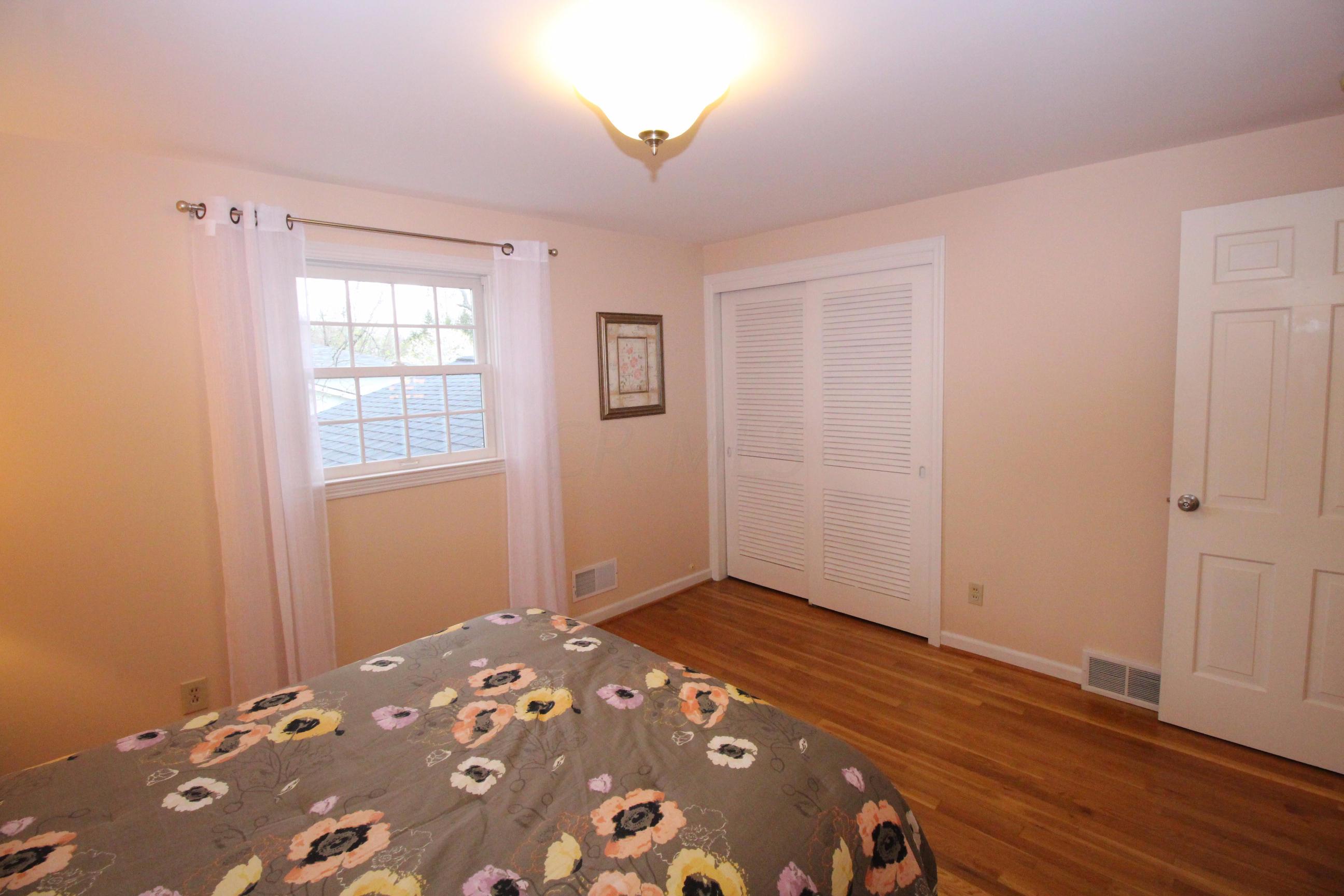 2258 Cheltenham Road Columbus, OH 43220 - Photo 47 of 54
