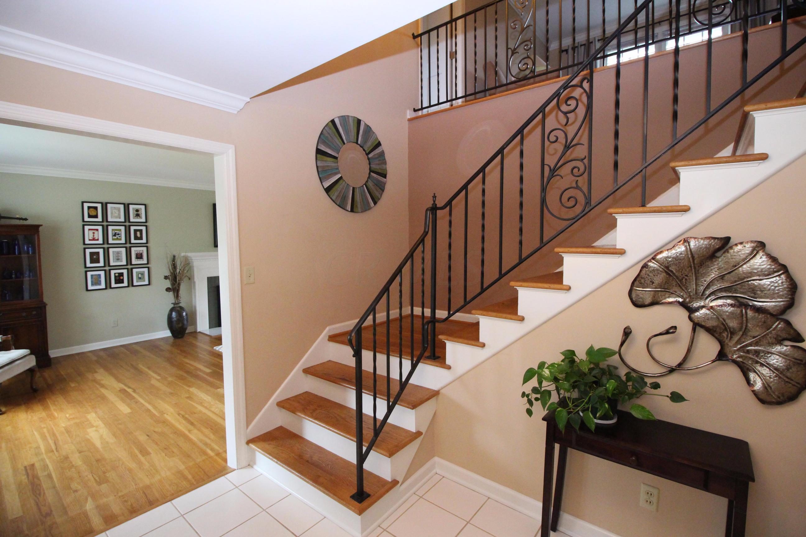 2258 Cheltenham Road Columbus, OH 43220 - Photo 7 of 54