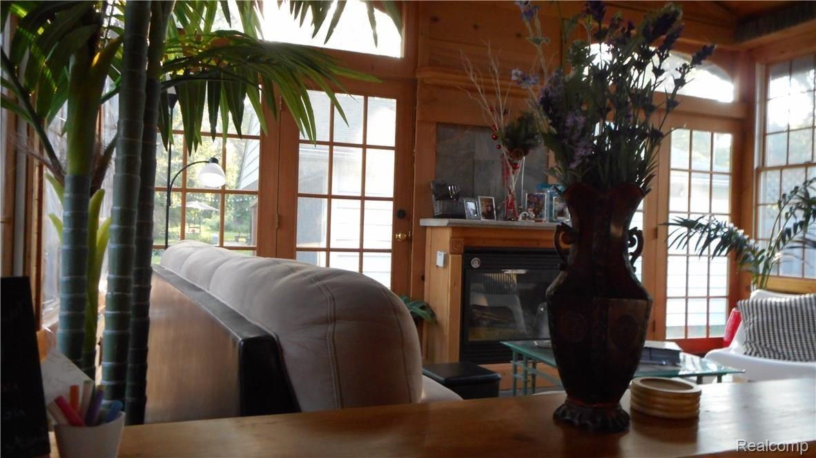 22735 Power Road Farmington, MI 48336 - Photo 26 of 37 016.JPG