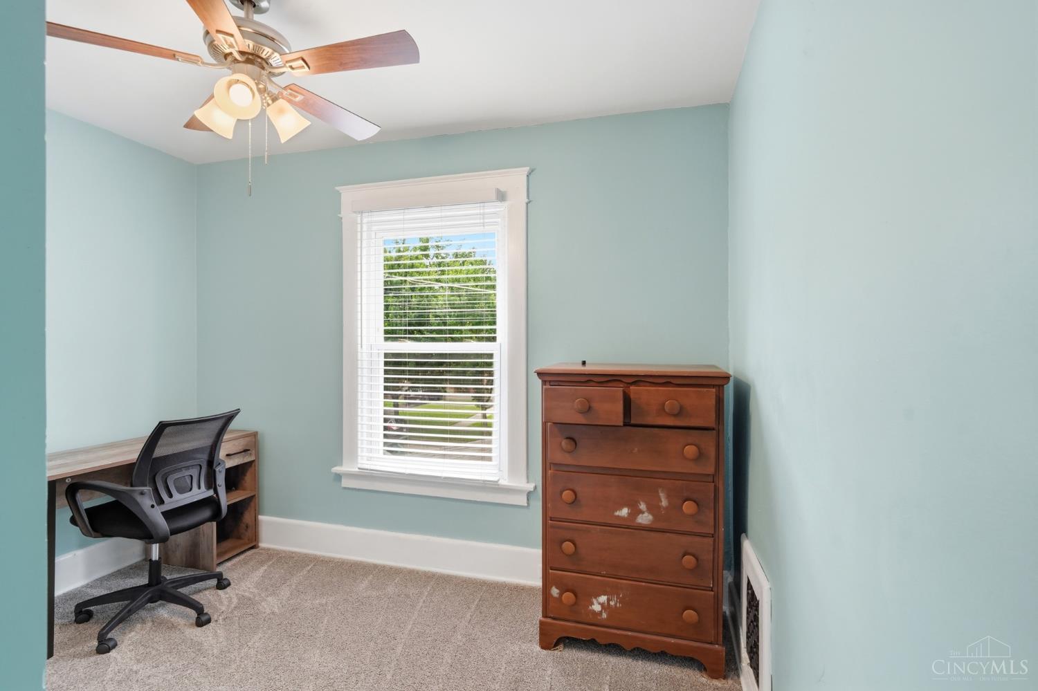 6616 Roe Street Cincinnati, OH 45227 - Photo 42 of 75