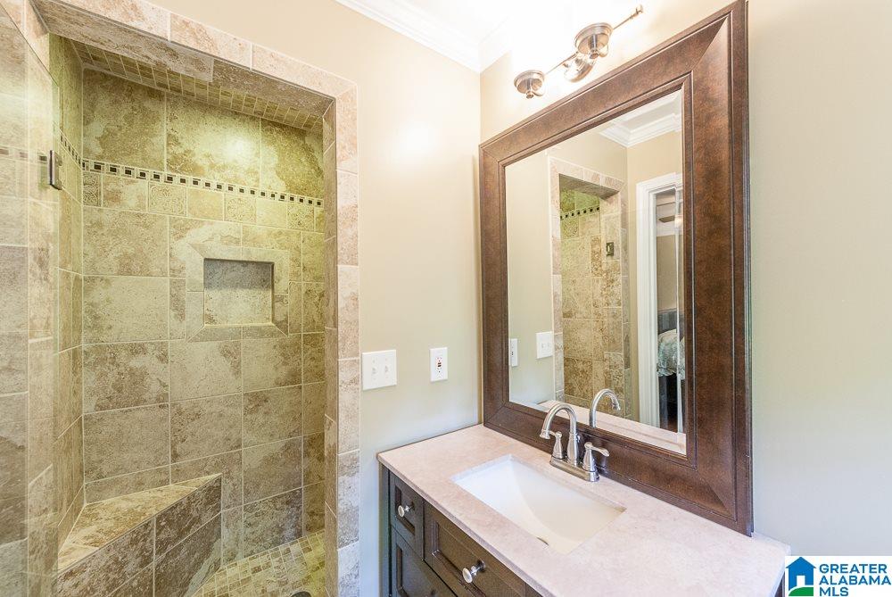 3731 Forest Run Road Birmingham, AL 35223 - Photo 32 of 41