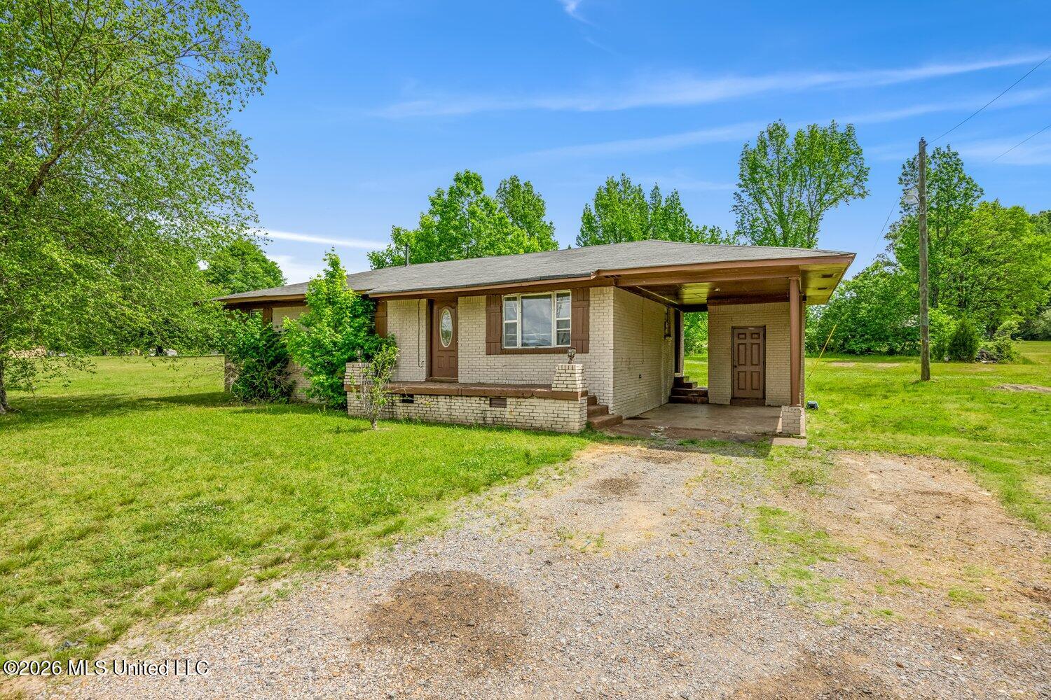 1340 Craft Road Olive Branch, MS 38654 - Photo 2 of 14 2998334sj-02-1340 Craft Rd