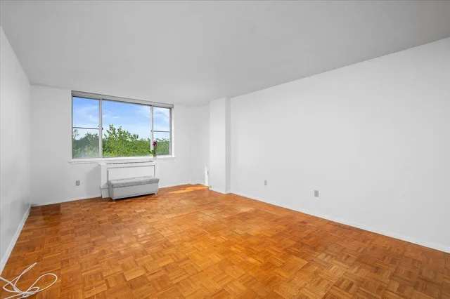 $465,000 | 1270 North Avenue, Unit 5A, New Rochelle, NY 10804