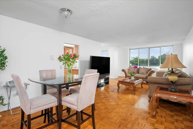 $465,000 | 1270 North Avenue, Unit 5A, New Rochelle, NY 10804