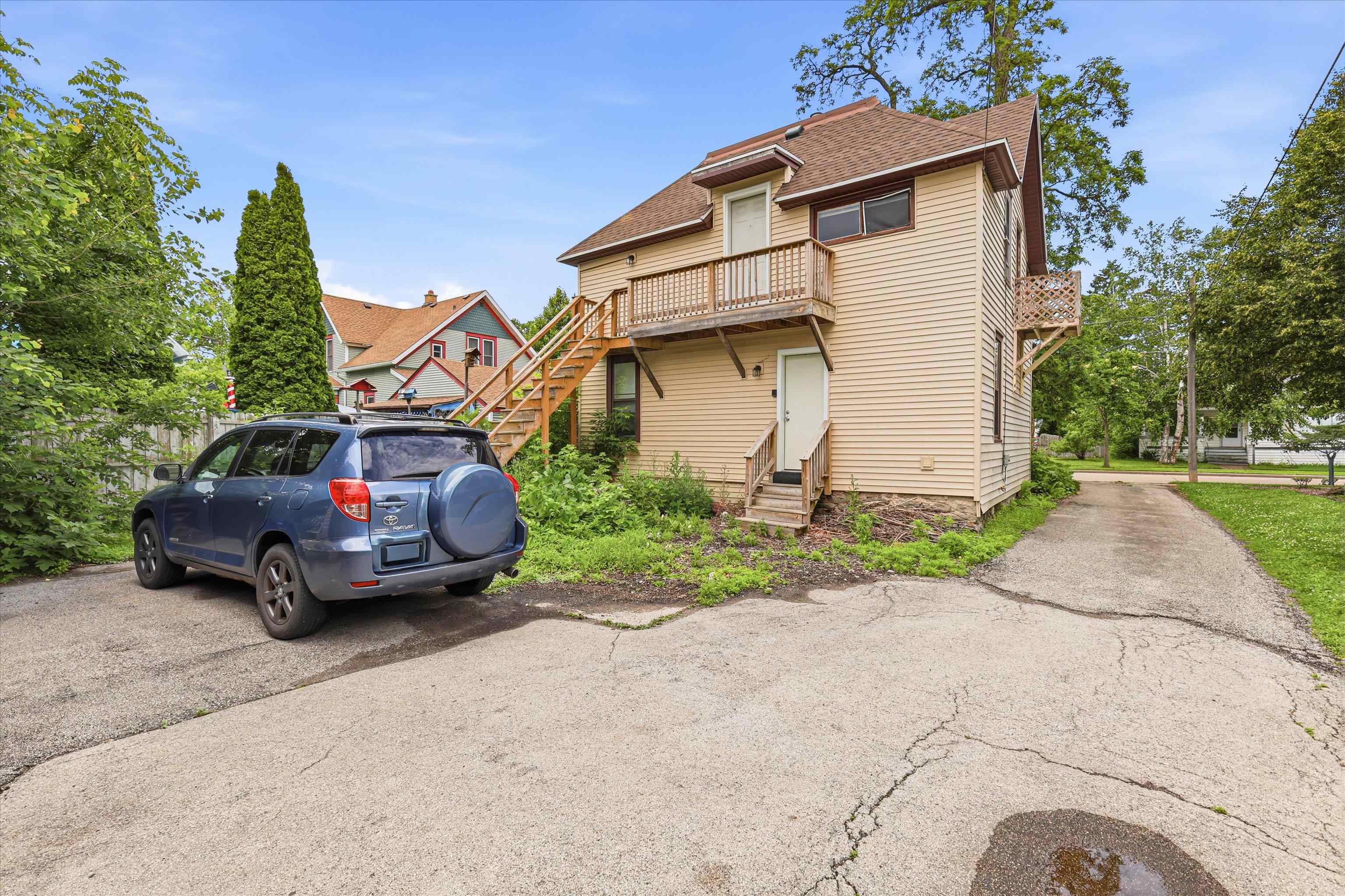 1010 North Division Street Appleton, WI 54911 - Photo 24 of 28