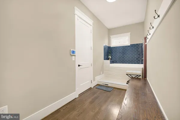 $8,500 | 10602 Oak Place, Fairfax, VA 22030