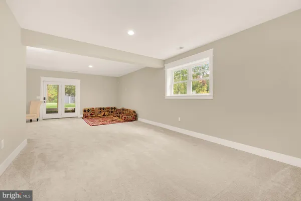 $8,500 | 10602 Oak Place, Fairfax, VA 22030