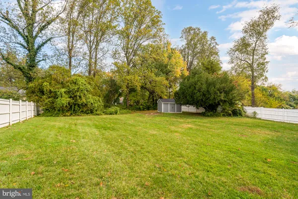 $8,500 | 10602 Oak Place, Fairfax, VA 22030
