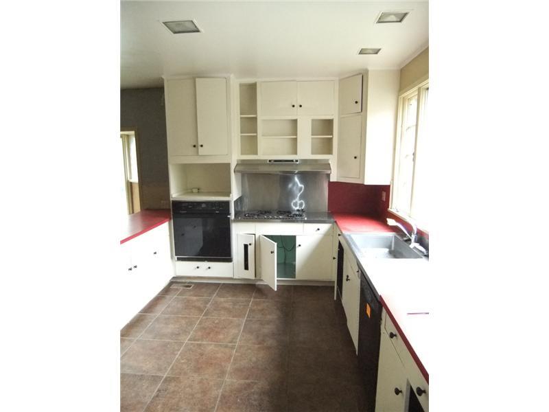 Kitchen. 