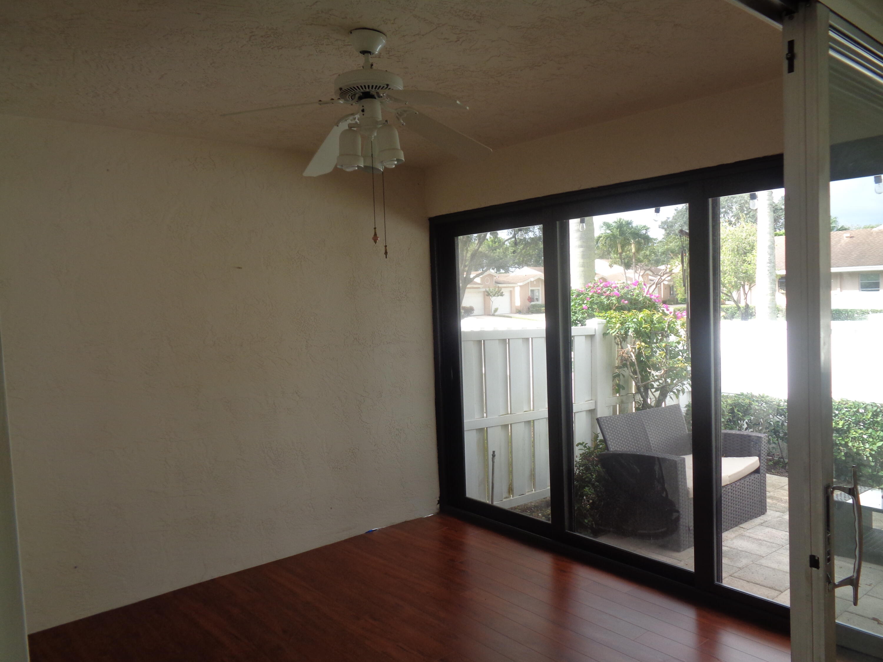 8106 Springtree Road, Unit B Boca Raton, FL 33496 - Photo 10 of 46 Florida Room/Porch