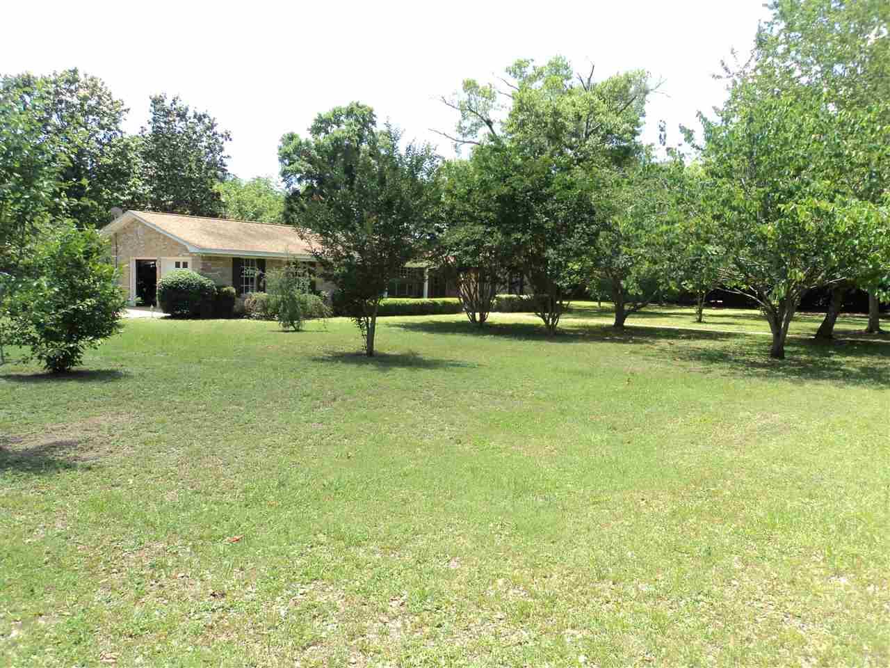 5003 Treahna Road Pensacola, FL 32526 - Photo 2 of 17 Gallery Image 2