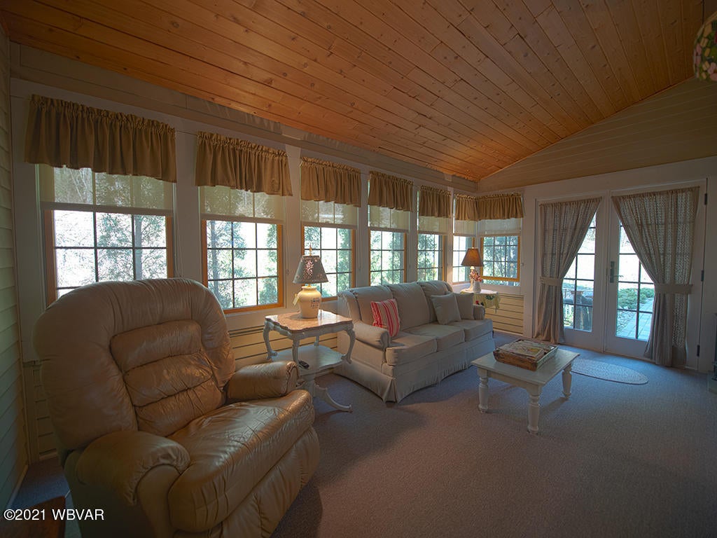 27 Hemlock Road Williamsport, PA 17701 - Photo 11 of 44 Gallery Image 11