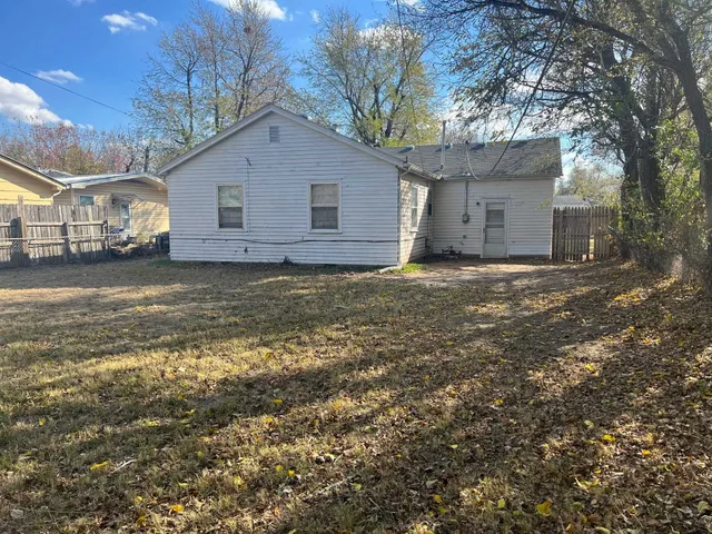 $110,000 | 216 West Patterson Street, Wichita, KS 67217