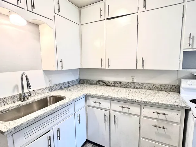 $110,000 | 216 West Patterson Street, Wichita, KS 67217