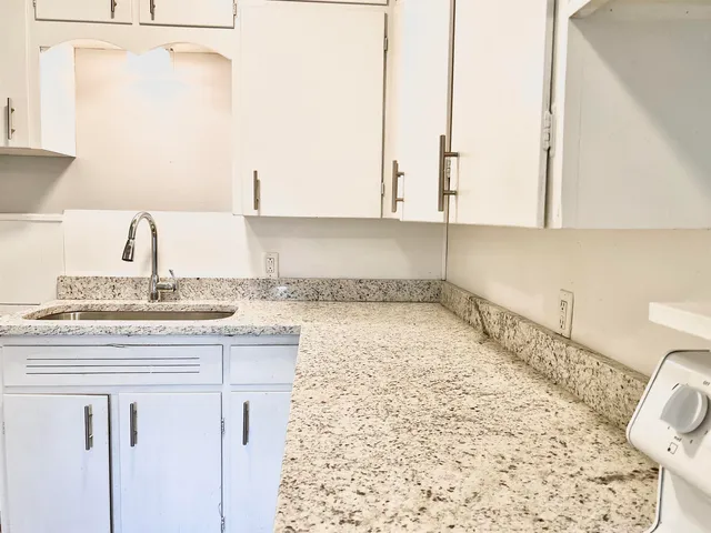 $110,000 | 216 West Patterson Street, Wichita, KS 67217