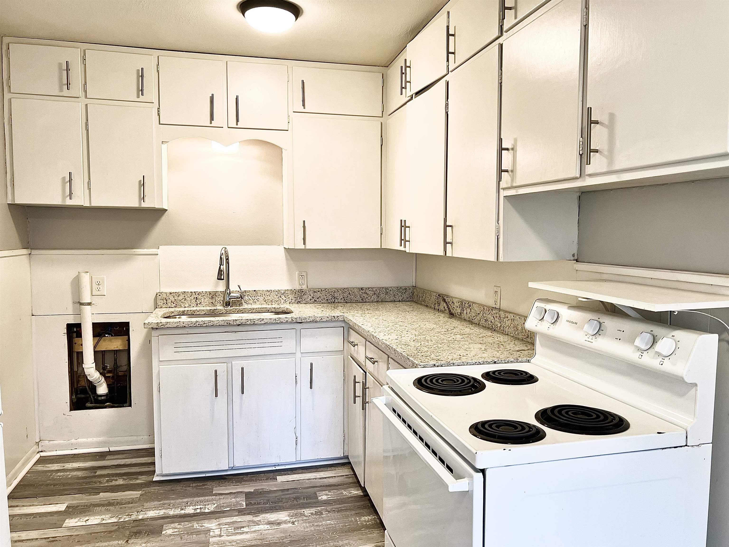 216 West Patterson Street Wichita, KS 67217 - Photo 7 of 30