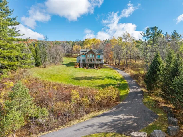 $1,200,000 | 862 East Street, Oneonta, NY 13820