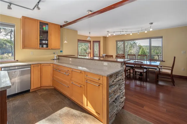 $1,200,000 | 862 East Street, Oneonta, NY 13820