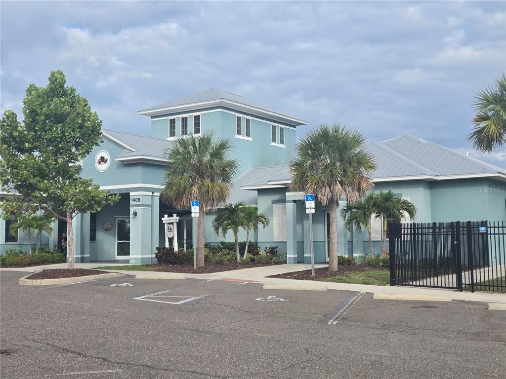 1421 9th Street Southeast Ruskin, FL 33570 - Photo 13 of 16