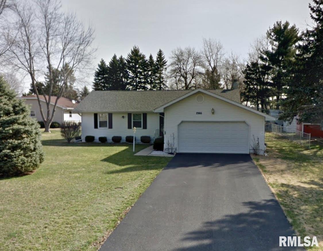 2966 North Wilson Avenue Decatur, IL 62526 - Photo 1 of 1